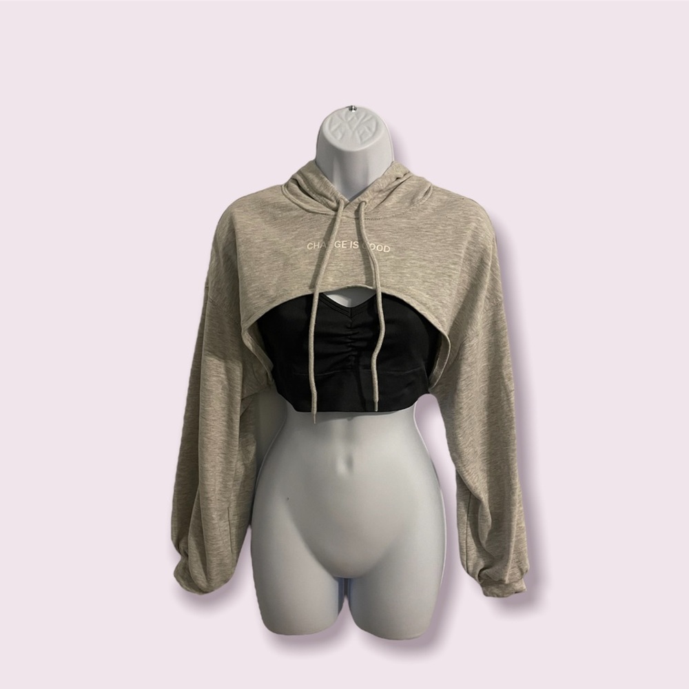 H&M ‘Change is good’ cropped Hoddie